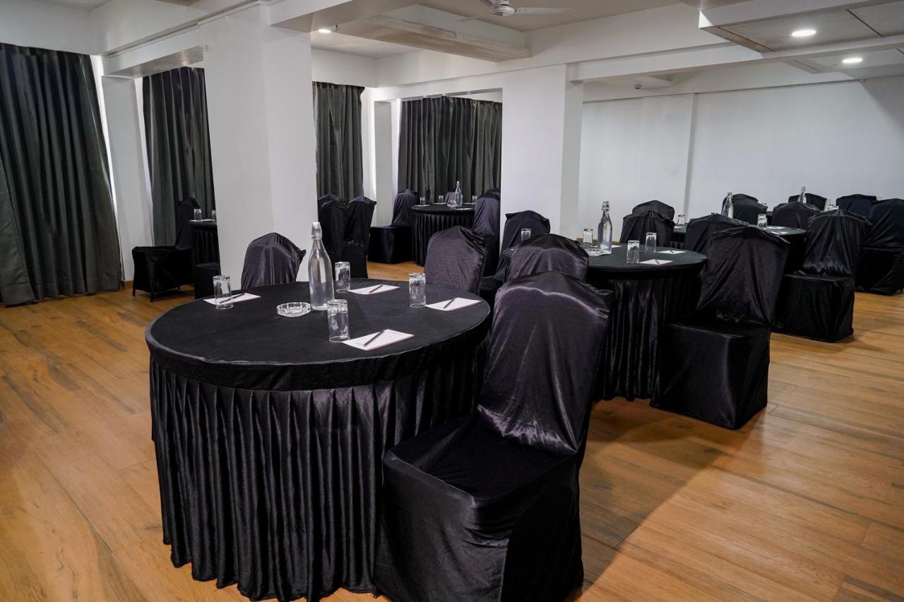 Tgi Ameya Grand Hotel Panaji Luaran gambar