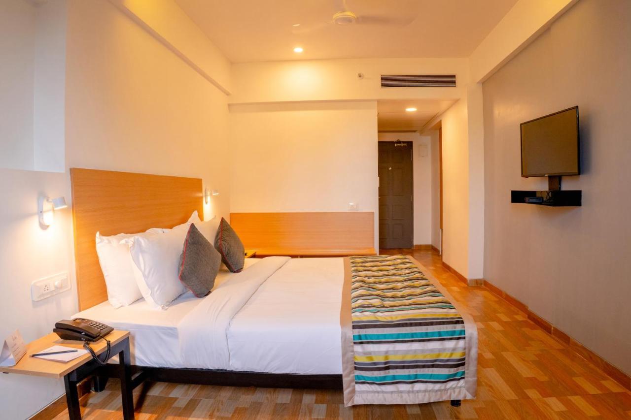 Tgi Ameya Grand Hotel Panaji Luaran gambar